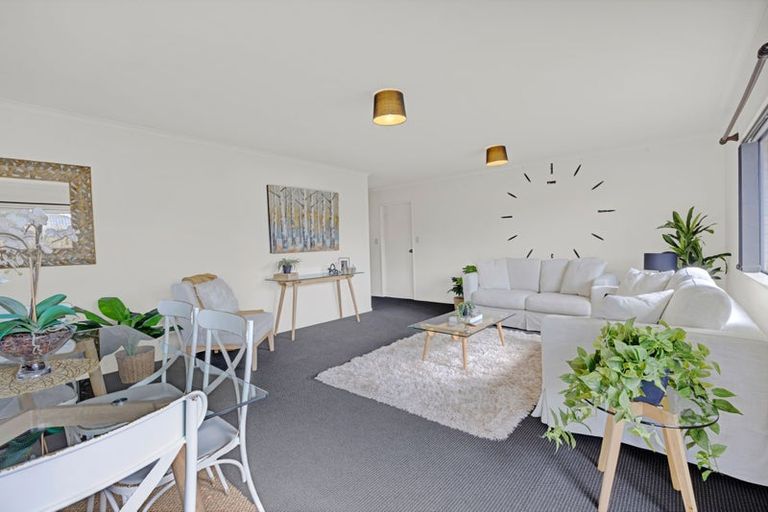 Photo of property in 17a Exeter Street, Brooklands, New Plymouth, 4310