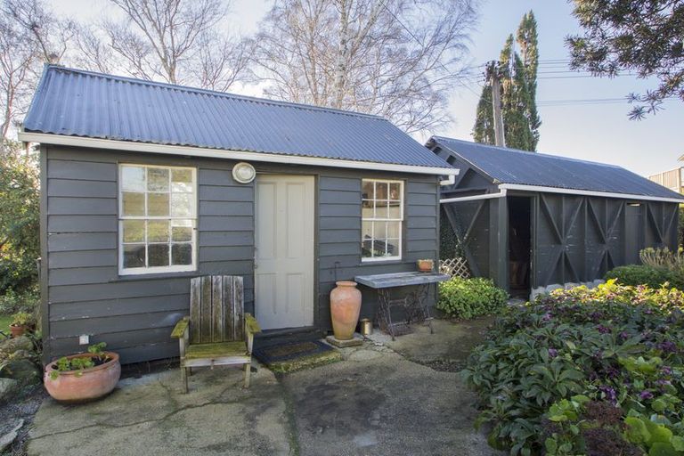 Photo of property in 140 Perth Street, Holmes Hill, Oamaru, 9401