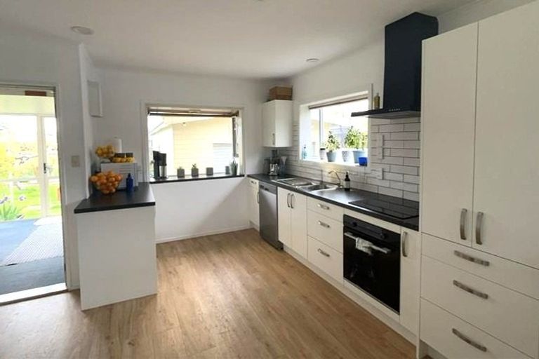 Photo of property in 30 Tennyson Crescent, Stoke, Nelson, 7011
