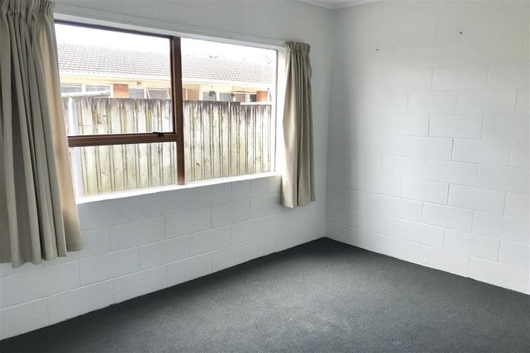 Photo of property in 8/762 Beach Road, Browns Bay, Auckland, 0630