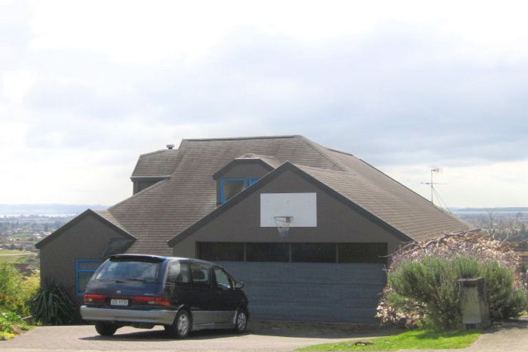 Photo of property in 5 Haratua Place, Springfield, Rotorua, 3015