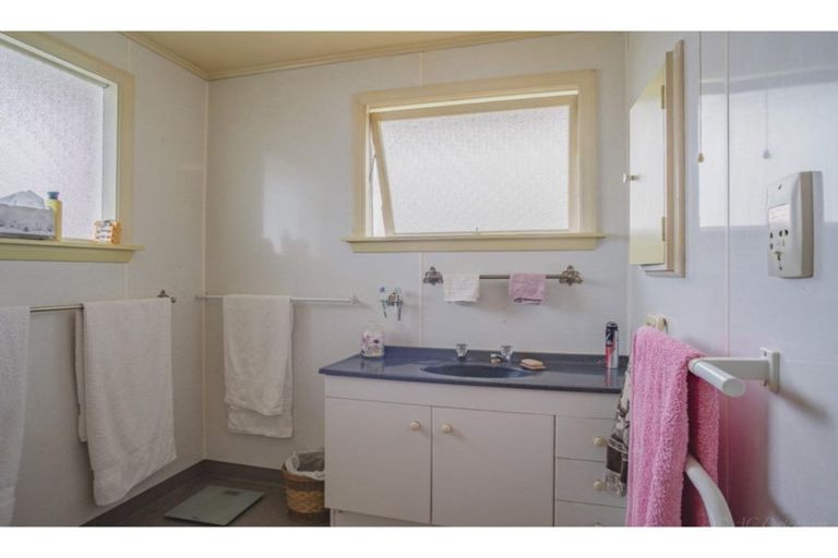 Photo of property in 61 The Avenue, Pareora, 7912