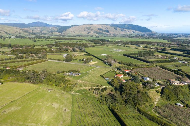 Photo of property in 165 Otaki Gorge Road, Hautere, 5582