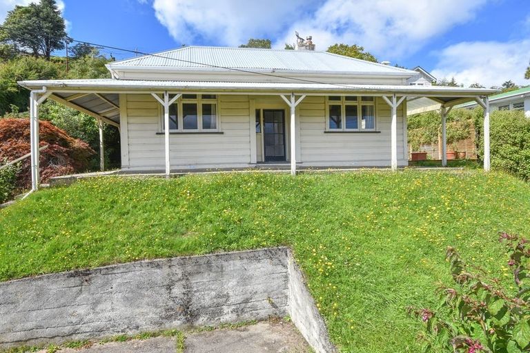 Photo of property in 10 Coleridge Street, Kaikorai, Dunedin, 9010
