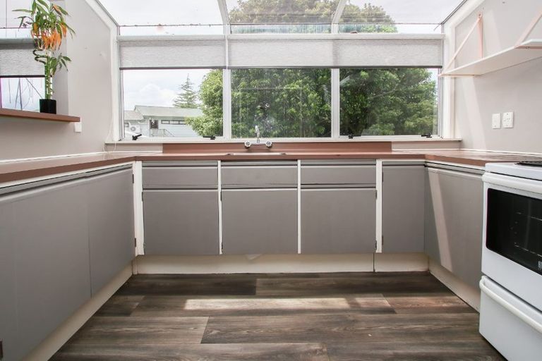 Photo of property in 29 Blomfield Street, Nawton, Hamilton, 3200