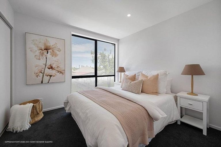 Photo of property in 4/26 Grassmere Street, Papanui, Christchurch, 8052