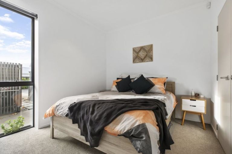 Photo of property in 96 Squadron Drive, Hobsonville, Auckland, 0618