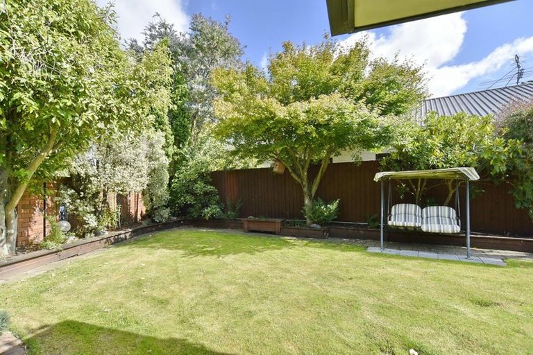 Photo of property in 24 Kowhai Avenue, Rangiora, 7400