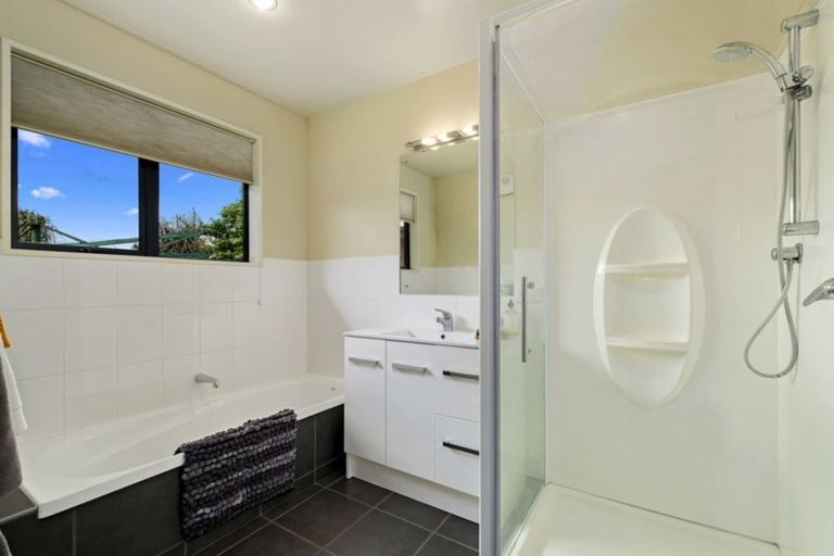 Photo of property in 6 Alpha Close, Wanaka, 9305