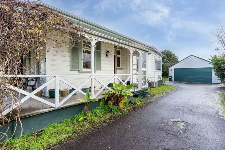 Photo of property in 44 Queen Street, Feilding, 4702