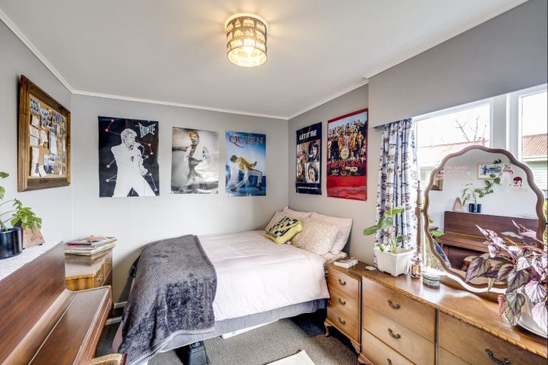 Photo of property in 10 Hastie Place, Onekawa, Napier, 4110