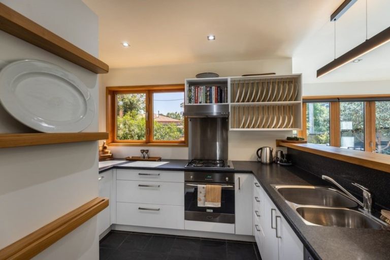 Photo of property in 64 Bronte Street East, Nelson, 7010