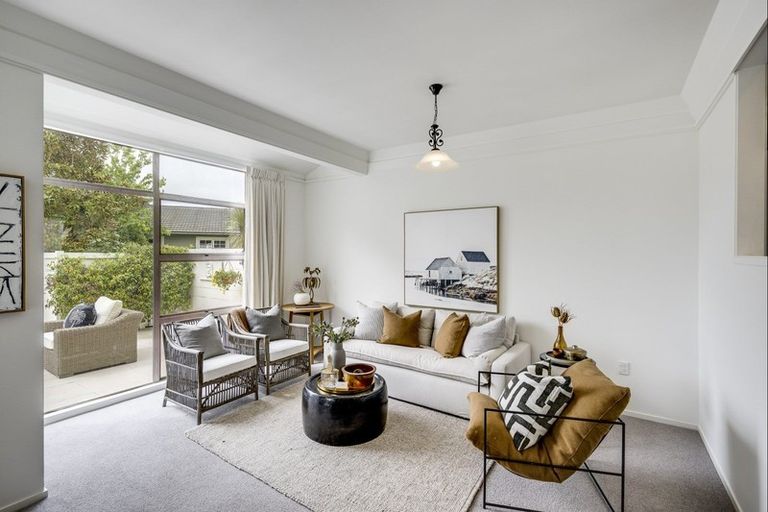 Photo of property in 4/14 Greenwood Road, Havelock North, 4130