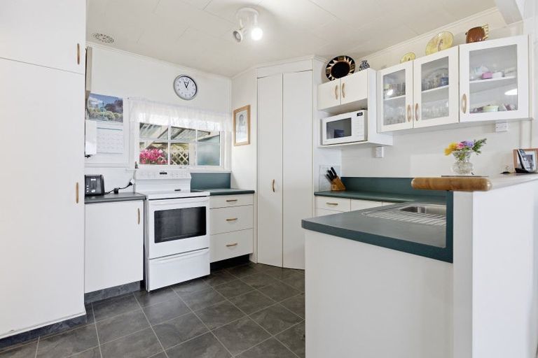 Photo of property in 2b Beach Street, Fitzroy, New Plymouth, 4312