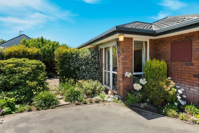 Photo of property in 96 Proctor Street, Papanui, Christchurch, 8053