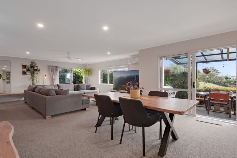 Photo of property in 8c Wiltshire Place, Te Puke, 3119