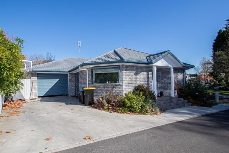 Photo of property in 1 Fort Street, Cambridge, 3434