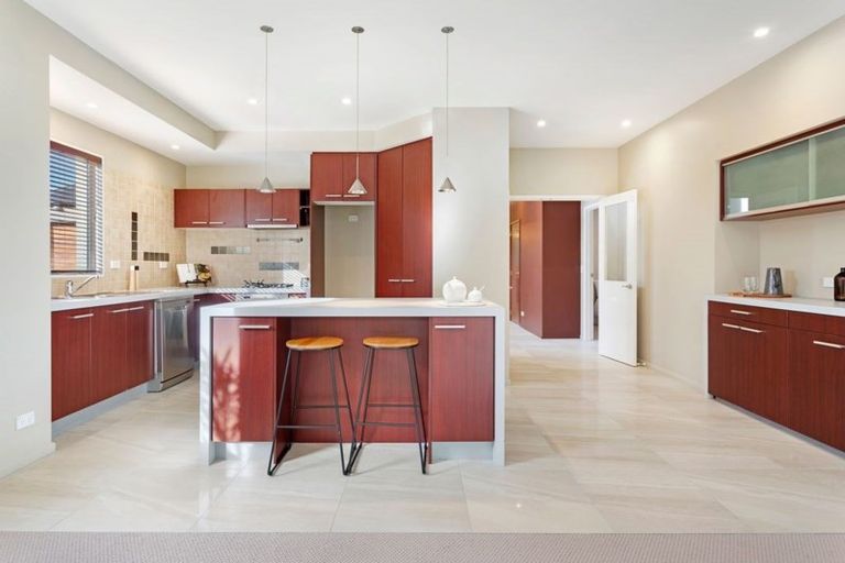 Photo of property in 5 Tanu Place, Parklands, Christchurch, 8083