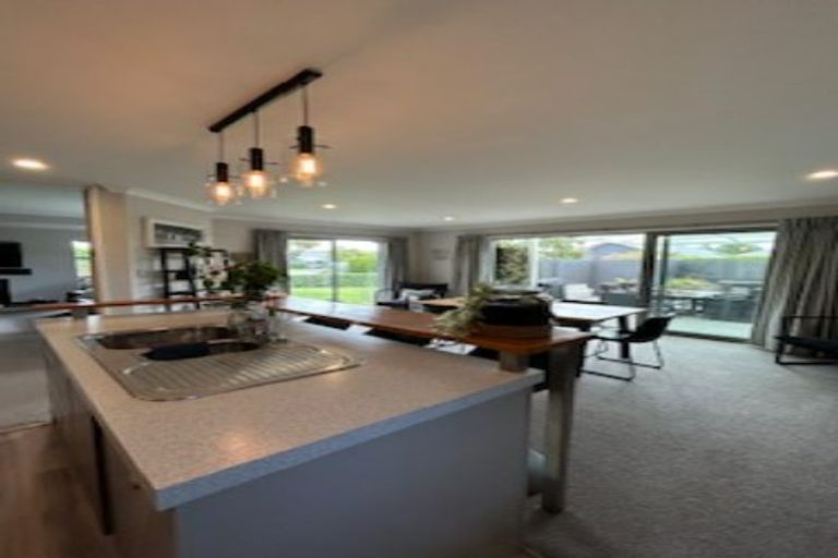 Photo of property in 8 Northwater Drive, Northwood, Christchurch, 8051