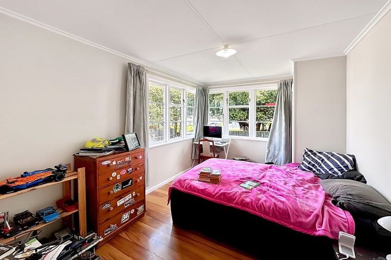 Photo of property in 19 Maire Street, Gonville, Whanganui, 4501