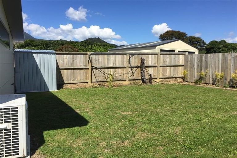 Photo of property in 34 Harbour View Heights, Picton, 7220