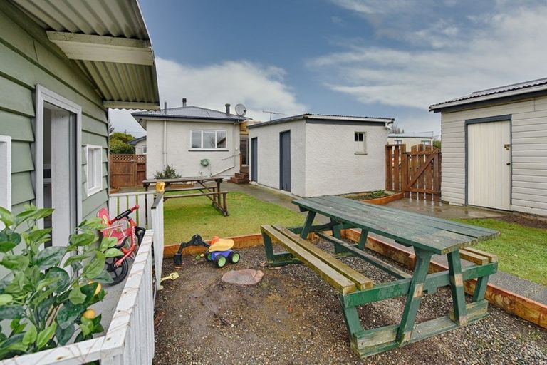 Photo of property in 107 Kitchener Street, Gore, 9710