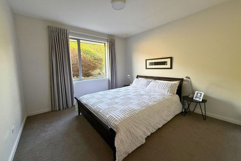 Photo of property in 63 Minaret Ridge, Wanaka, 9305