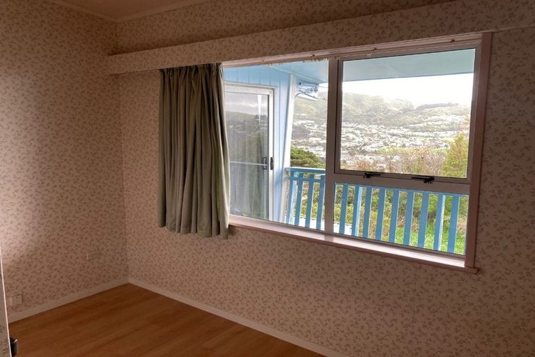 Photo of property in 48-50 Chesterton Street, Johnsonville, Wellington, 6037