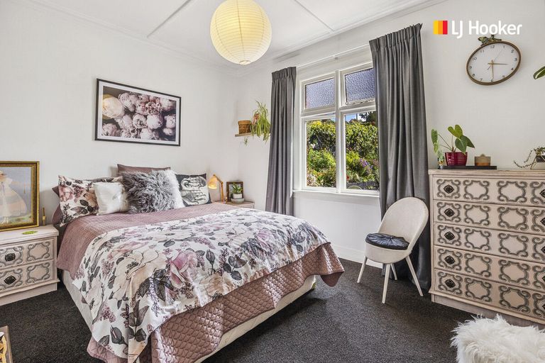 Photo of property in 62 Middleton Road, Kew, Dunedin, 9012