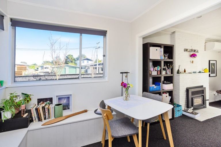 Photo of property in 33 John Street, Otatara, Invercargill, 9879