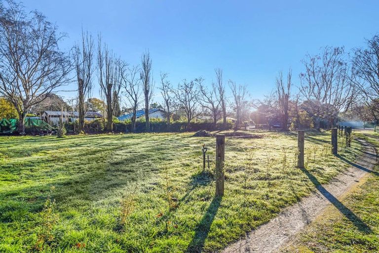 Photo of property in 14-16 Sarsfield Street, Southbridge, 7602