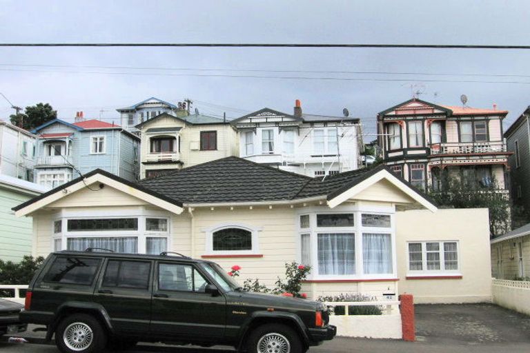 Photo of property in 42 Rintoul Street, Newtown, Wellington, 6021