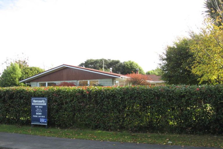 Photo of property in 71 Colman Avenue, Sockburn, Christchurch, 8042