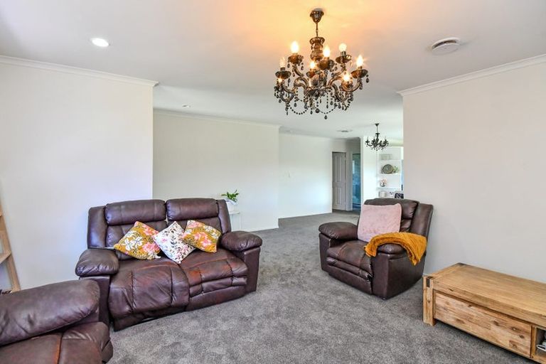 Photo of property in 6 Chayward Place, Mangere, Auckland, 2022