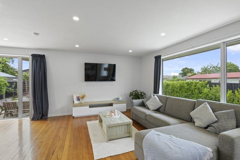 Photo of property in 63 Appleby Crescent, Burnside, Christchurch, 8053