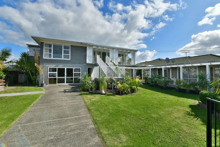 Photo of property in 6 Pine Road, Orewa, 0931