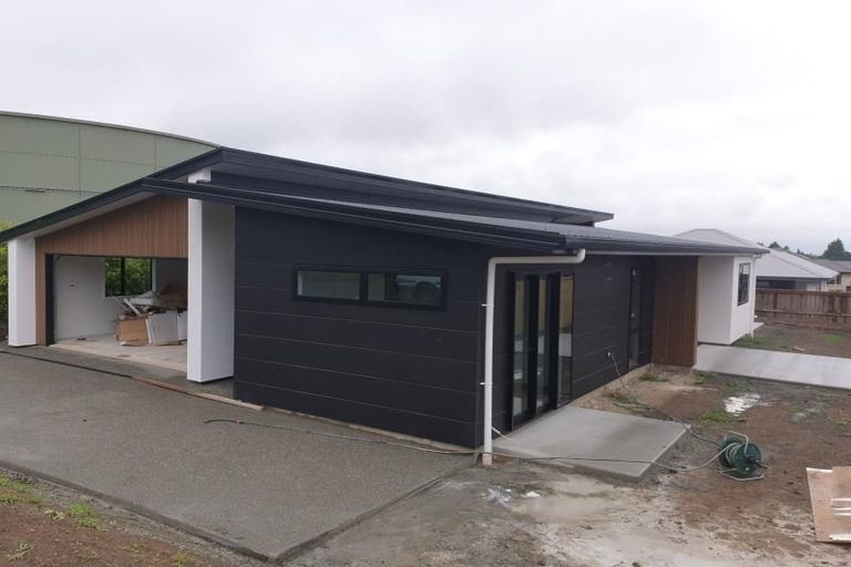 Photo of property in 3 Tiraumea Street, Richmond, 7020