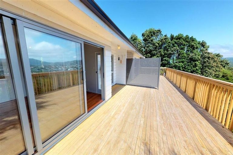Photo of property in 32b Bedford Street, Northland, Wellington, 6012