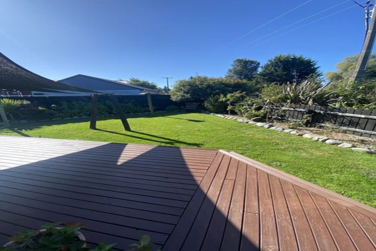 Photo of property in 15 Harewood Road, Oxford, 7430