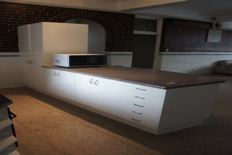 Photo of property in Fire Station Apartments, 54 Northland Road, Northland, Wellington, 6012