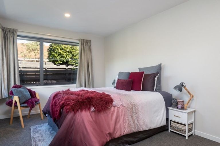 Photo of property in 76 Kapanui Road, Waikanae, 5036