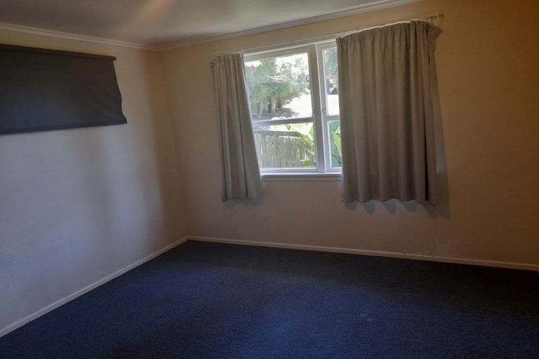 Photo of property in 25 Verbena Road, Birkdale, Auckland, 0626