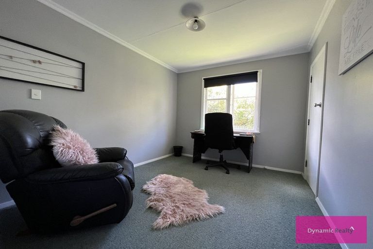 Photo of property in 15 Ilford Place, Awapuni, Palmerston North, 4412