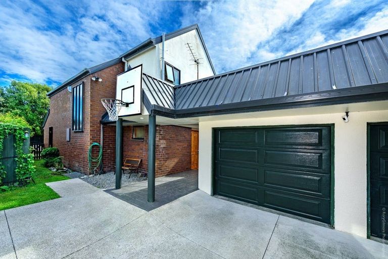 Photo of property in 2/369 Linwood Avenue, Bromley, Christchurch, 8062