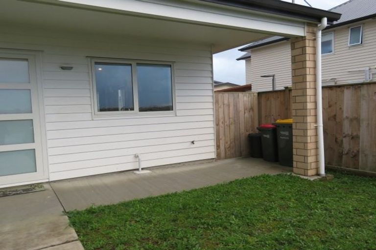 Photo of property in 70 Pencaitland Drive, Flat Bush, Auckland, 2019