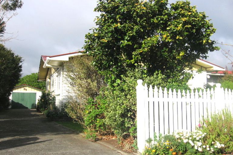 Photo of property in 7 Clarke Avenue, Highbury, Palmerston North, 4412