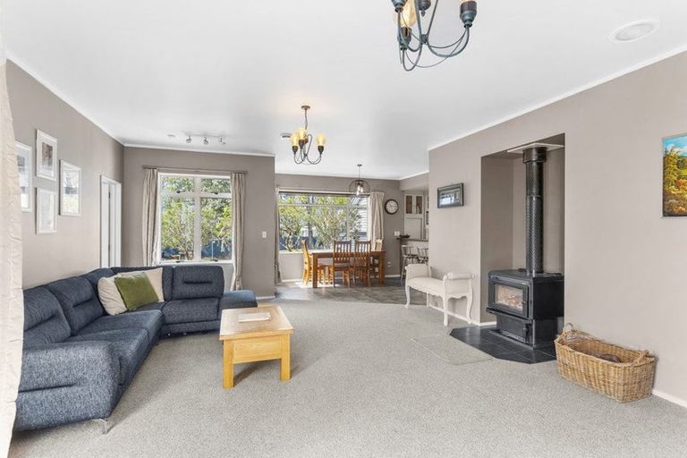 Photo of property in 22 Queen Street, Westport, 7825