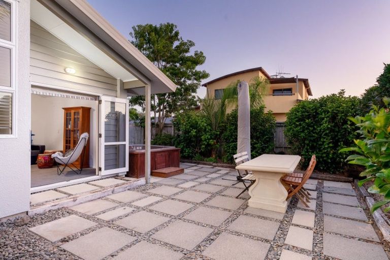 Photo of property in 960a Papamoa Beach Road, Papamoa Beach, Papamoa, 3118