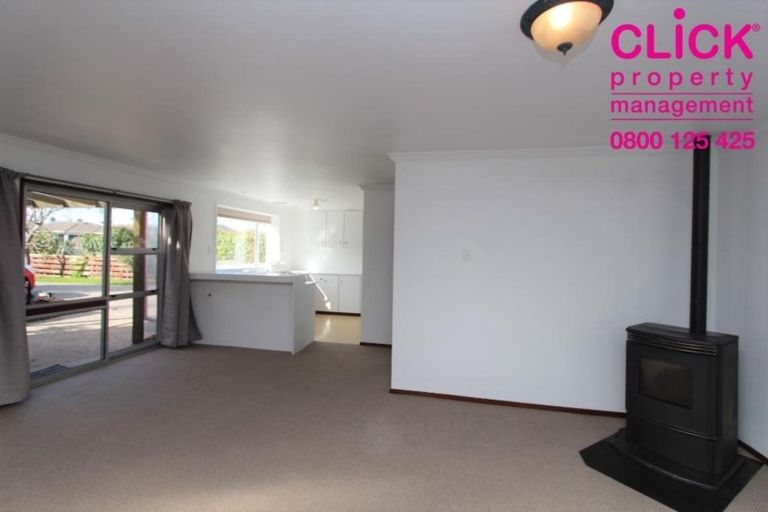 Photo of property in 84a Hargest Crescent, Saint Clair, Dunedin, 9012