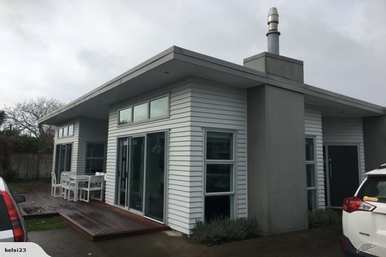 Photo of property in 33a Waimea Street, Westown, New Plymouth, 4310